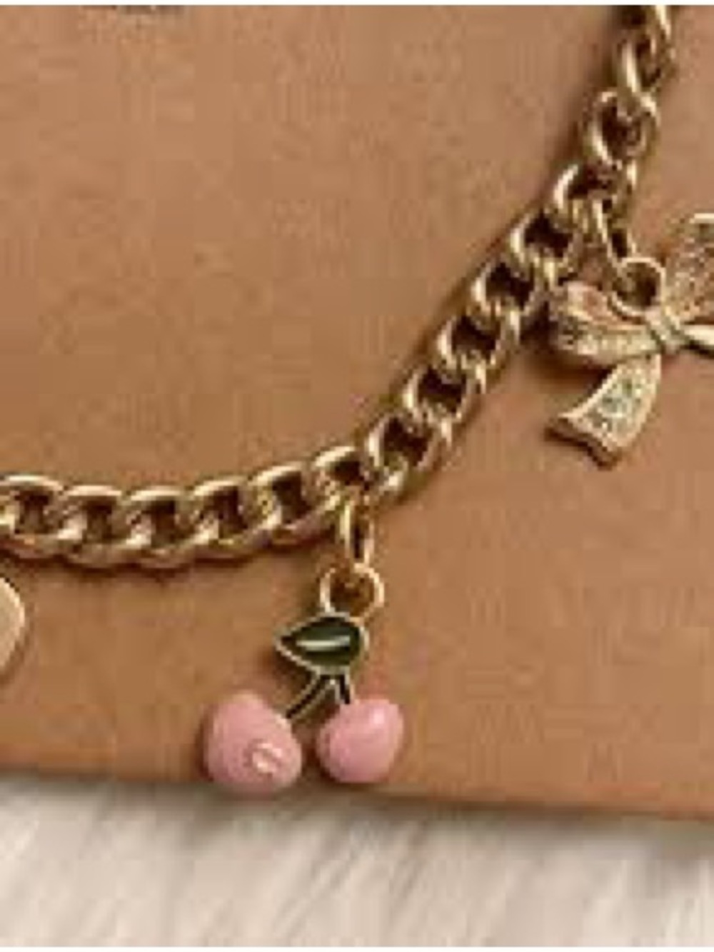 Coach gold Motif Extension Chain With Charms - Picture 3 of 3